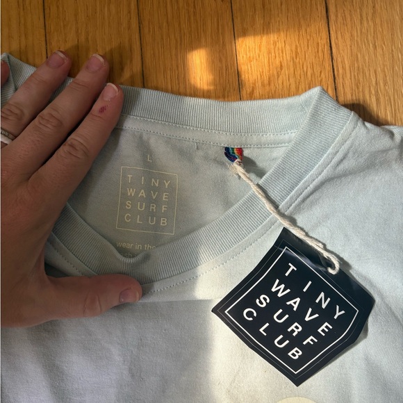 Tiny Wave Surf Club Light Blue T-Shirt - Picture 1 of 3